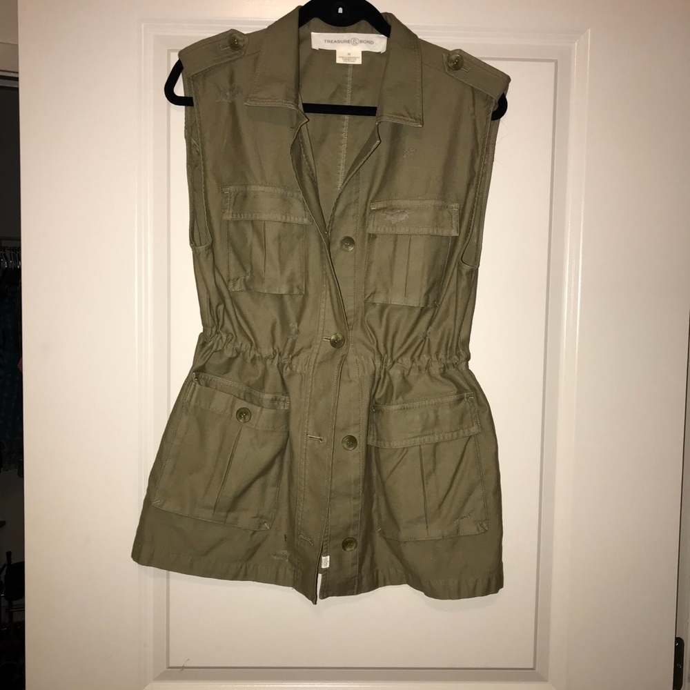 Army Green-Distressed Vest